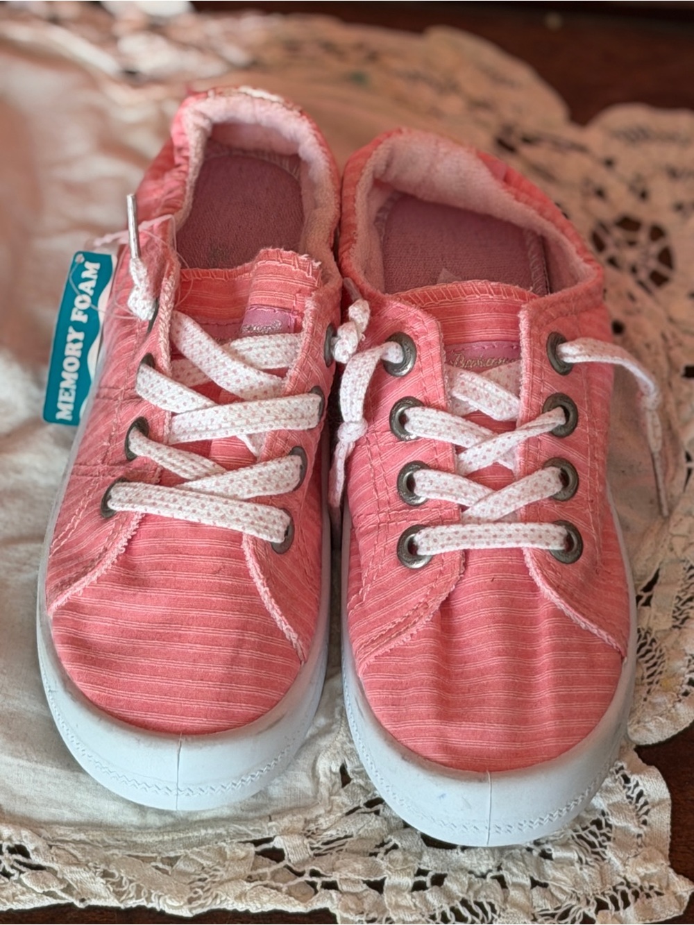 Tommy Bahama Kid’s Sneakers, Salmon Pink Stripes, Canvas, White Soles, Slip-on